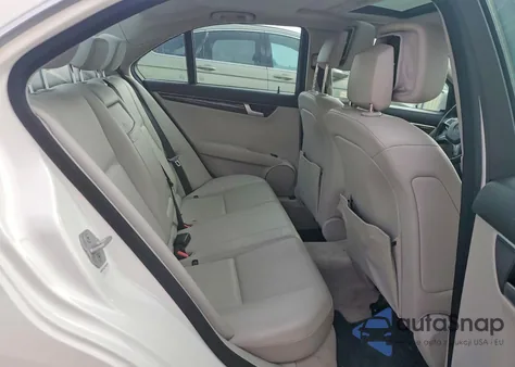 2013 Mercedes-Benz C 250 from USA, damaged, VIN WDDGF4HB2DA808138